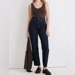 Madewell Baggy Tapered Jeans in Dressler Wash
